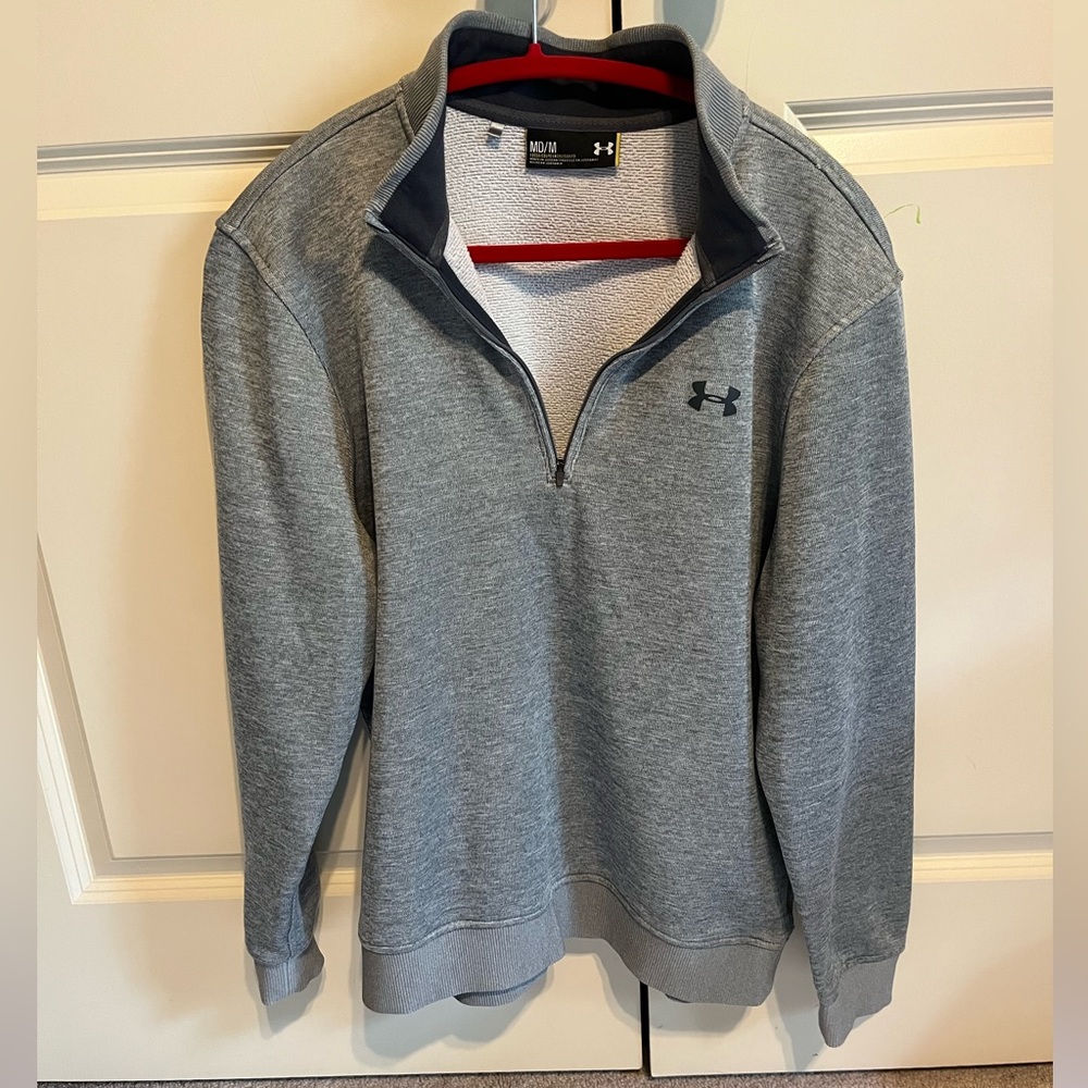 Men’s Gray Underarmour 1/4 Zip Medium Sweatshirt